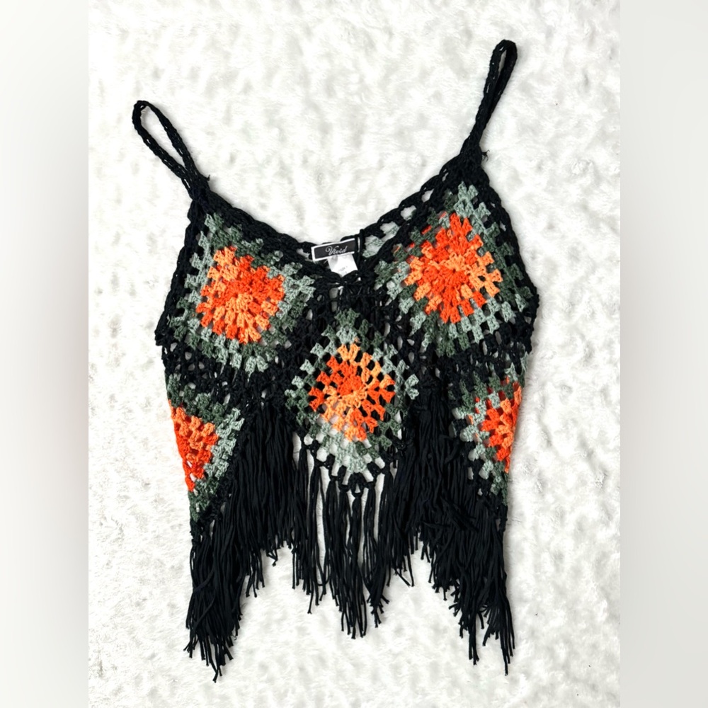 NWT- VIVID Black and Green Knit Crochet festival boho fringe tank top